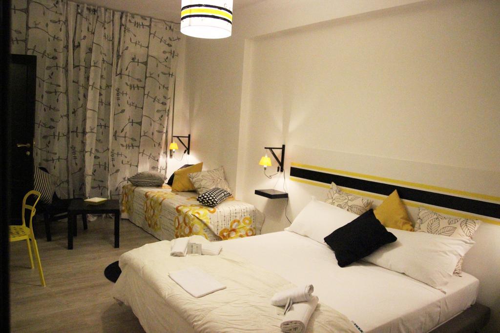 Iron Bridge Accommodation โรม ห้อง รูปภาพ