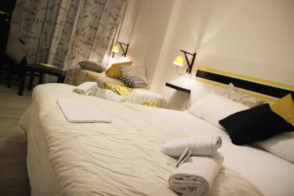 Iron Bridge Accommodation โรม ห้อง รูปภาพ